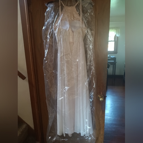 Escape Bride's Maid Dress Light Pink & Diamond Bling Dress - Picture 4 of 11